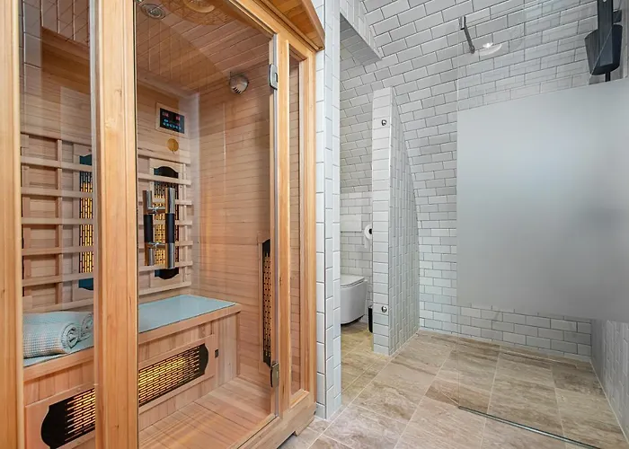 Gejzir Vendeghaz Tihany