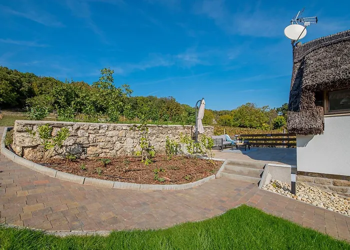 Gejzir Vendeghaz * Tihany